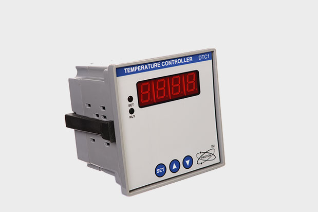 Temperature Controller Door Mounting